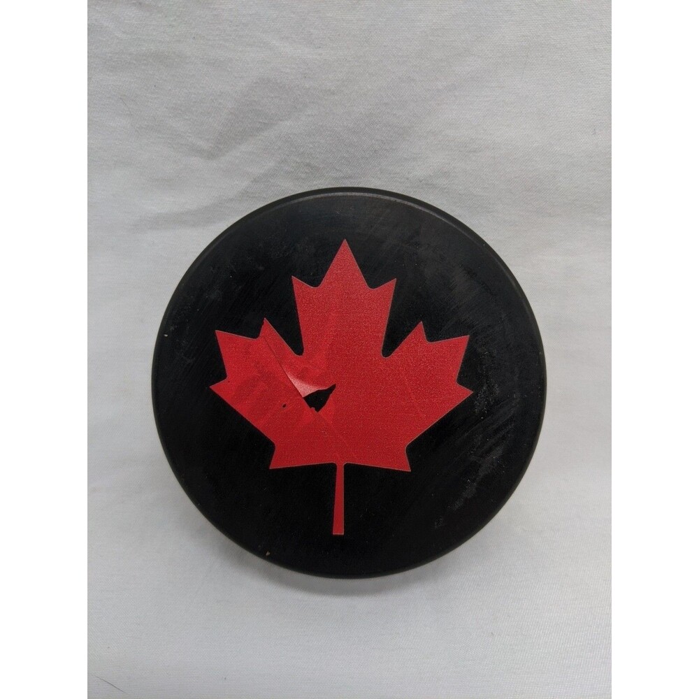 Canada Maple Leaf Buffalo Bottlecraft Bottle Opener